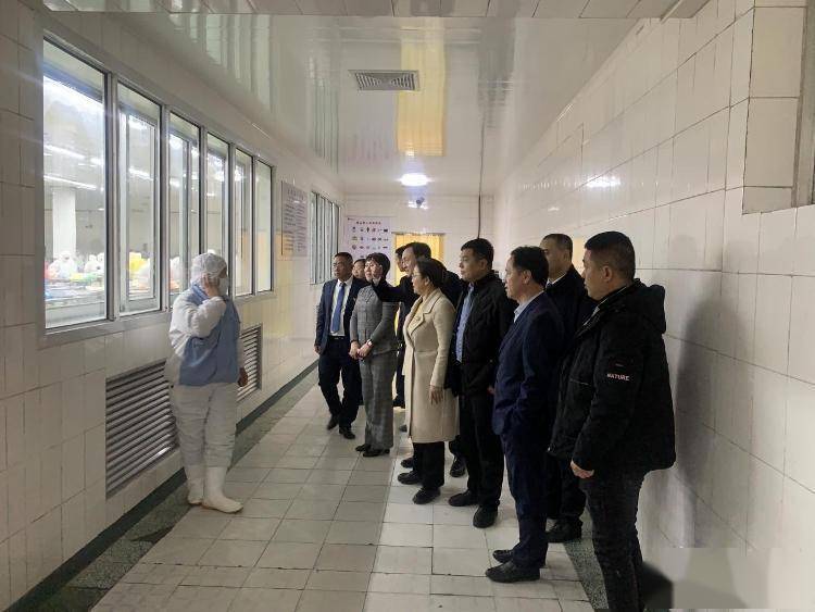 诸城市政协农业组到诸城外贸有限责任公司视察调研